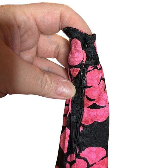 Vintage Valentino Night Silk Fuschia Rose Skirt w/ Pockets Size 0 - Picture 11 of 16